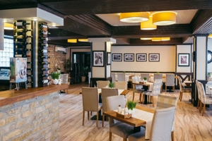 Angajam personal la Pensiunea Casa Humor - Gura Humorului - imagine 2