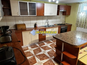Casa deosebita de inchiriat D+P+M cu garaj, teren 400 mp. finisata, utilata si mobilata Alba Iulia - imagine 13
