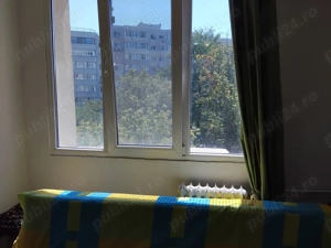 INCHIRIERE garsoniera 3 minute Metrou Titan - imagine 5