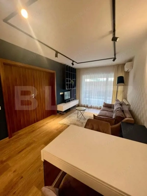 Apartament 2 camere, modern, parcare, zona Viva City 