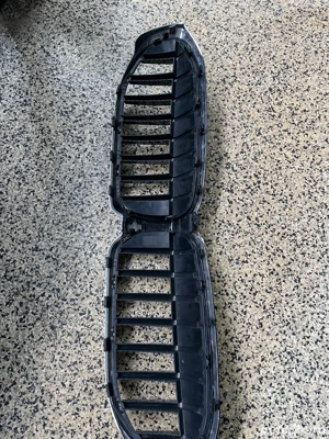 Grila centrala BMW seria 3 g20 g21 - imagine 4