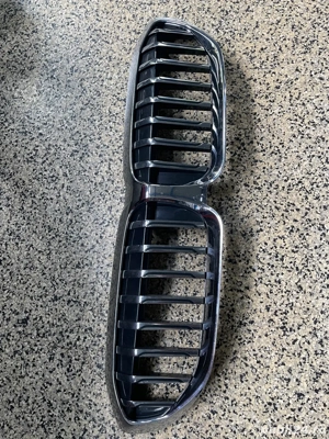 Grila centrala BMW seria 3 g20 g21