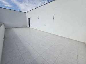 Zona Braytim. TERASA 45 mp. Finalizat. Decomandat - imagine 2