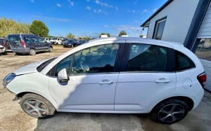 Dezmembram CITROEN C3 II 1.6 BlueHDi - imagine 6