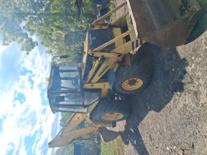 Buldoexcavator si autobasculanta pachet 16000 euro