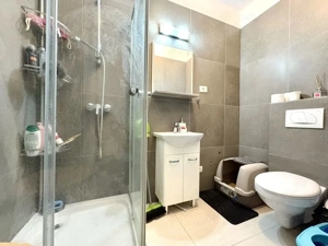 Decomandat. Mobilat si utilat. 2 Bai. 2 Locuri de Parcare. Lift - imagine 14