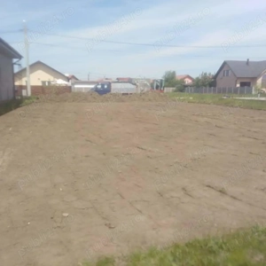 Inchiriez mini excavator TAKEUCHI