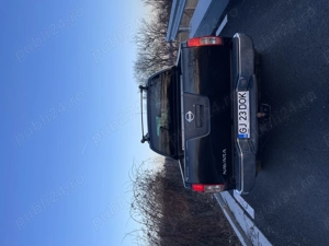 Vând Nissan Navara 2008 