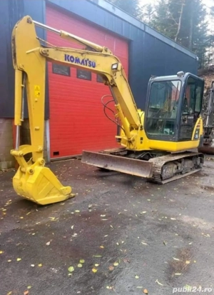 Excavator Komatsu PC 56 - imagine 4