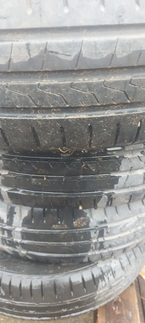 Vând 4janteR18 cu cauciucuri Dunlop 