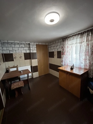 Casa 8 Camere Cu Teren 1500mp In Cermei - imagine 5