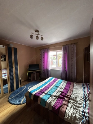 Casa 8 Camere Cu Teren 1500mp In Cermei - imagine 16