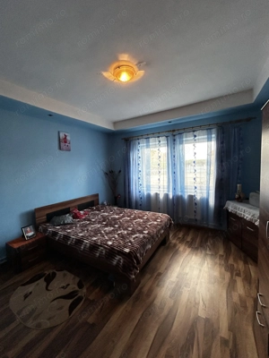 Casa 8 Camere Cu Teren 1500mp In Cermei - imagine 20