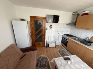 Apartament 1 camera-decomandat-Calea Buziasului - imagine 6