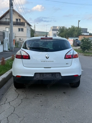 Renault Megane 2015 1.5 dci 110 cai - imagine 2 Renault Megane 2015 1.5 dci 110 cai - imagine 2