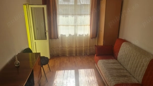 Inchiriez garsoniera mobilata pe termen lung.