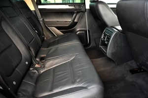 Volkswagen Touareg 3.0 V6 TDI BMT - imagine 14