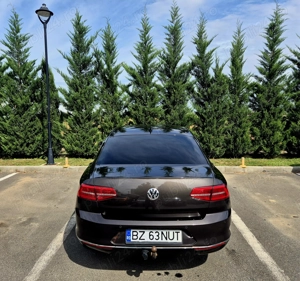 Volkswagen Passat B8 Highline , full led , piele crem , km reali - imagine 5
