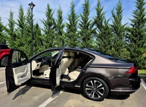 Volkswagen Passat B8 Highline , full led , piele crem , km reali - imagine 2