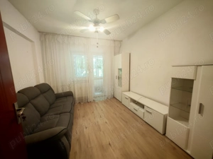 Vând apartament 3 camere, situat pe Str. Podul Giurgiului