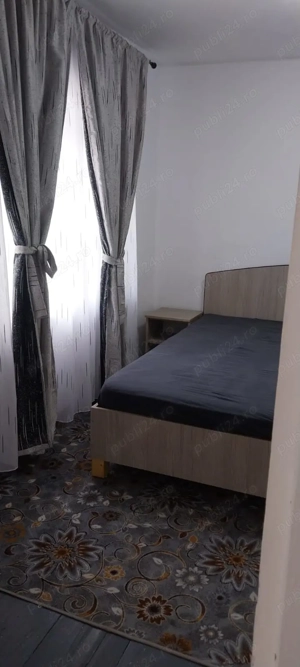 Vând casa in sat Plopeni