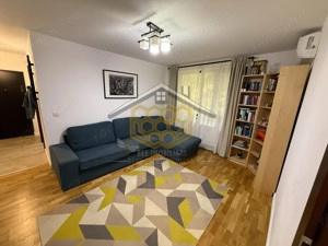 Apartament cu 3 camer, semidecomandat, in cartierul Rovine