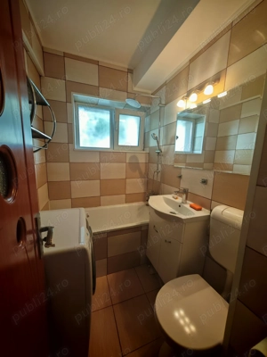 Proprietar vând apartament 3 camere, situat pe Str. Podul Giurgiului - imagine 6