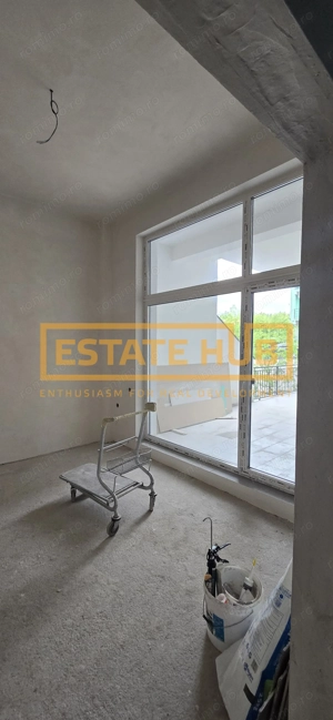 Apartament spectaculos cu 4 camere si 52 mp terasa - imagine 10