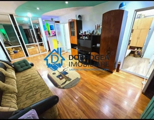 ZONA CENTRALA  2 CAMERE  SEMIDECOMANDAT, PARTER