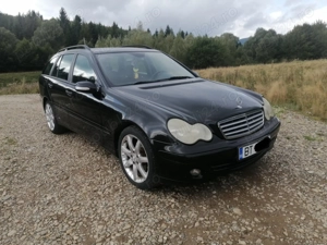 Mercedes C 220 - 2005 - imagine 2 Mercedes C 220 - 2005 - imagine 2
