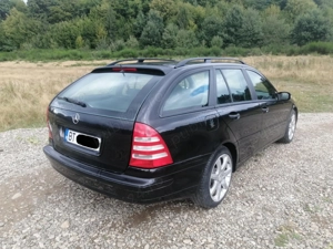 Mercedes C 220 - 2005 - imagine 3 Mercedes C 220 - 2005 - imagine 3