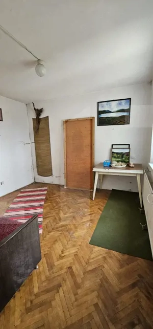 Apartament cu 3 camera, zona Spitalului - imagine 4