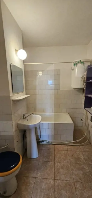 Apartament cu 3 camera, zona Spitalului - imagine 7
