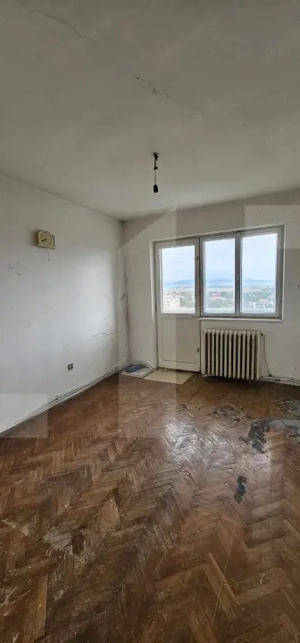 Apartament cu 3 camera, zona Spitalului - imagine 3