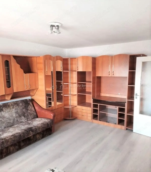 Baia Mare Vanzare I Garsoniera mobilata utilata Zona Liceului Emil Racovita