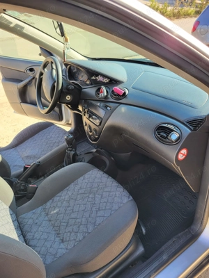 Ford Focus 1.8 TDDi 2001 - imagine 4