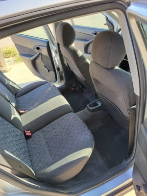 Ford Focus 1.8 TDDi 2001 - imagine 7