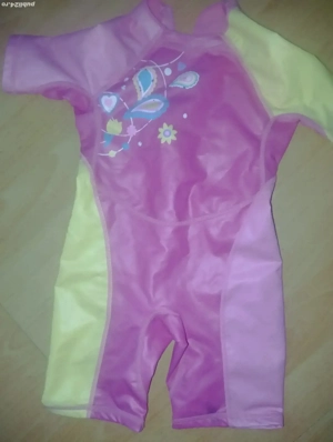 Costum de baie neopren(nu se udă)+cască nouă,ambele100 leipt copii - imagine 2