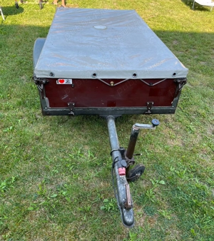 Remorca HUMBAUR 2roti cu prelata