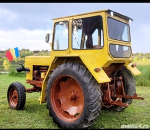 Vând tractor U650  - imagine 2
