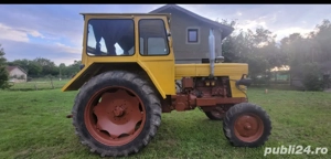 Vând tractor U650  - imagine 5