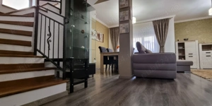 Casă 3 dormitoare, mansarda, curte, parcare Popesti Leordeni