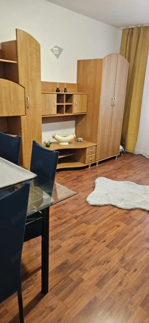 Închiriez apartament 2 camere  - imagine 7