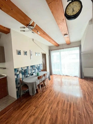 Proprietar ofer spre vânzare un apartament cu 3 camere, zona Teilor, Floresti