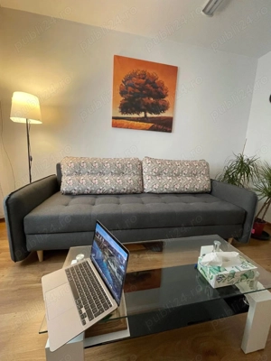 Inchiriez spatiu apartament parter, zona Orizont Bacău, acces separat din trotuar.