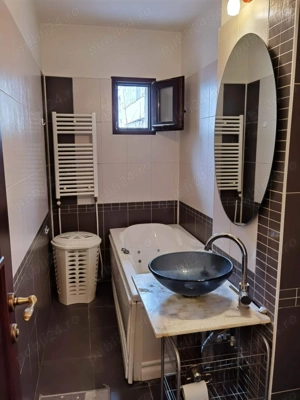 inchiriez CUG Persoana fizica  Apartament 2  camere,       