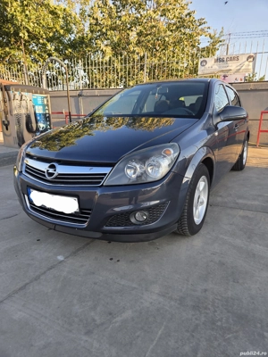 Opel Astra H 1.6 Benzină   2011   181.000 km