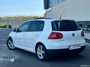 Vand Volkswagen Golf 5 2009 ,TDI 105 CP ,pret 2750 E eur - imagine 3