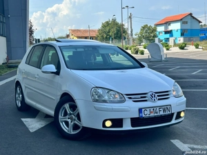 Vand Volkswagen Golf 5 2009 ,TDI 105 CP ,pret 2750 E eur - imagine 6