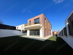 Vila finalizata cu CF de vânzare in Europa, 254 mp, garaj